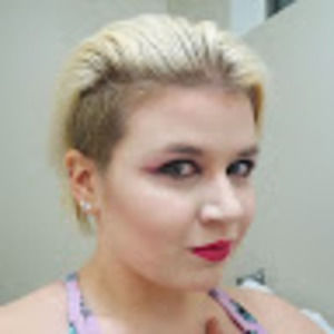 Meet your Posher, Hillary